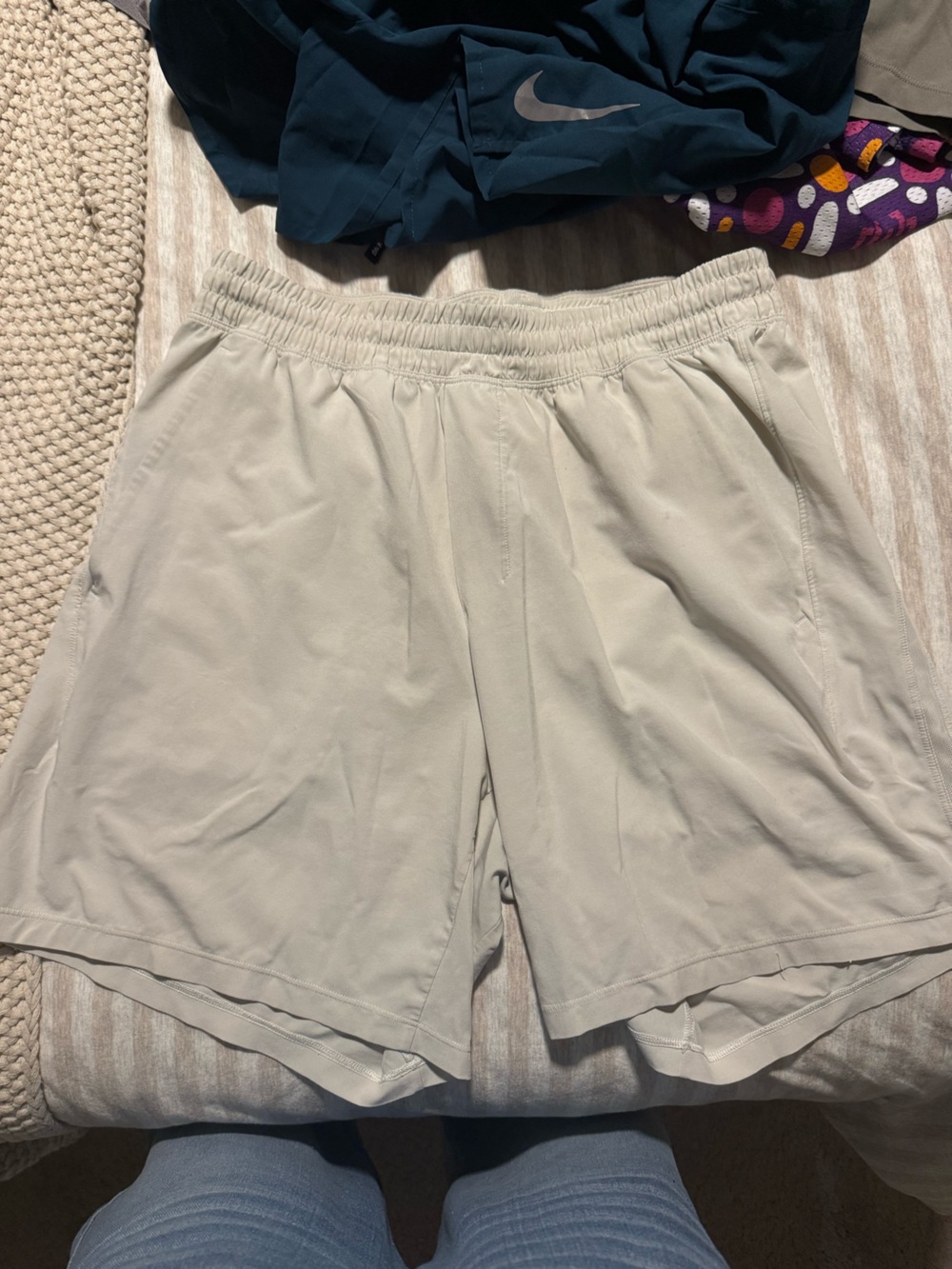 Lululemon 7 inch pace breakers